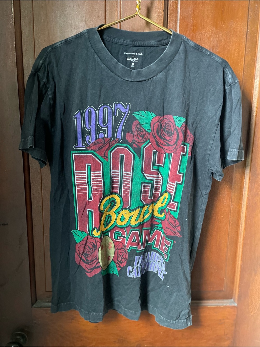 Abercrombie & Fitch medium short sleeve graphic tee shirt
